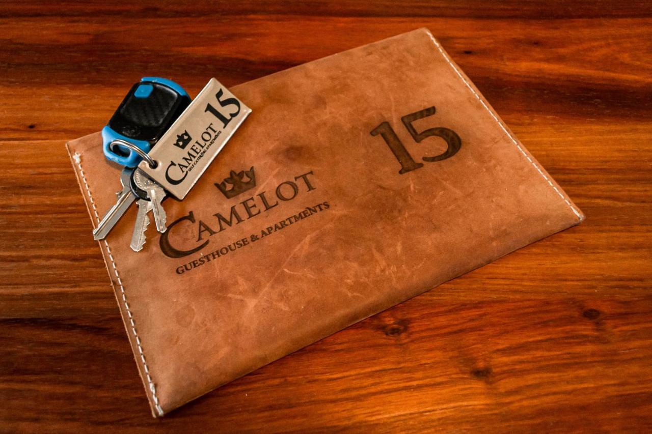 Camelot Guest House & Apartments Potchefstroom Exterior foto